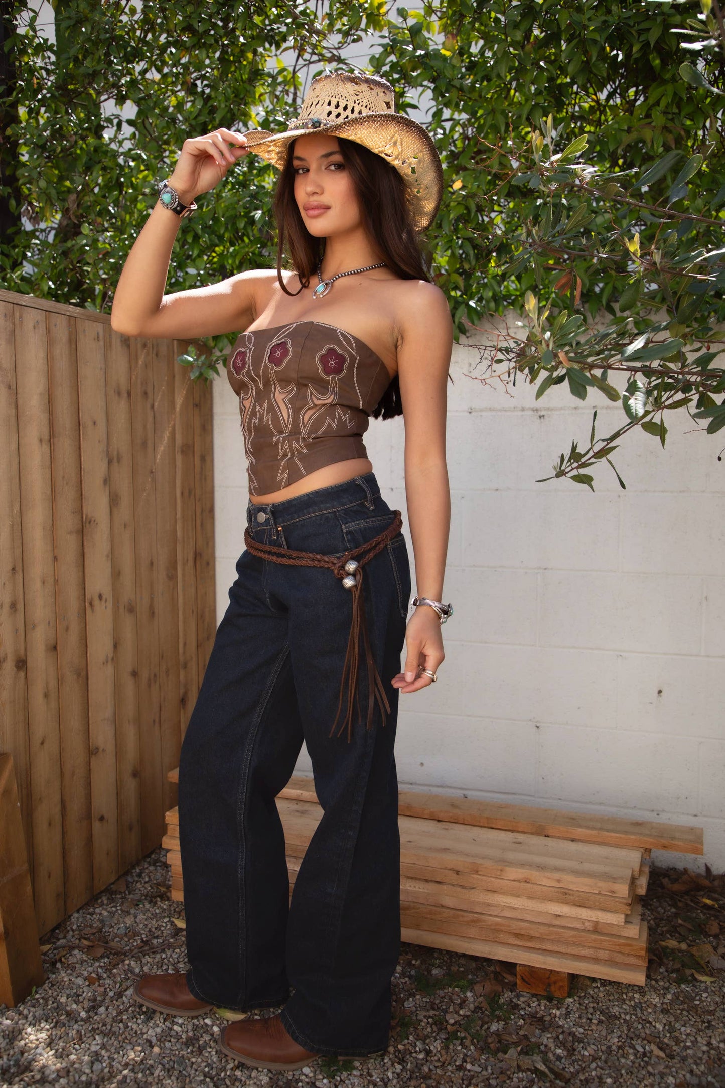 TECOVAS Western Floral Embroidered Bustier Top