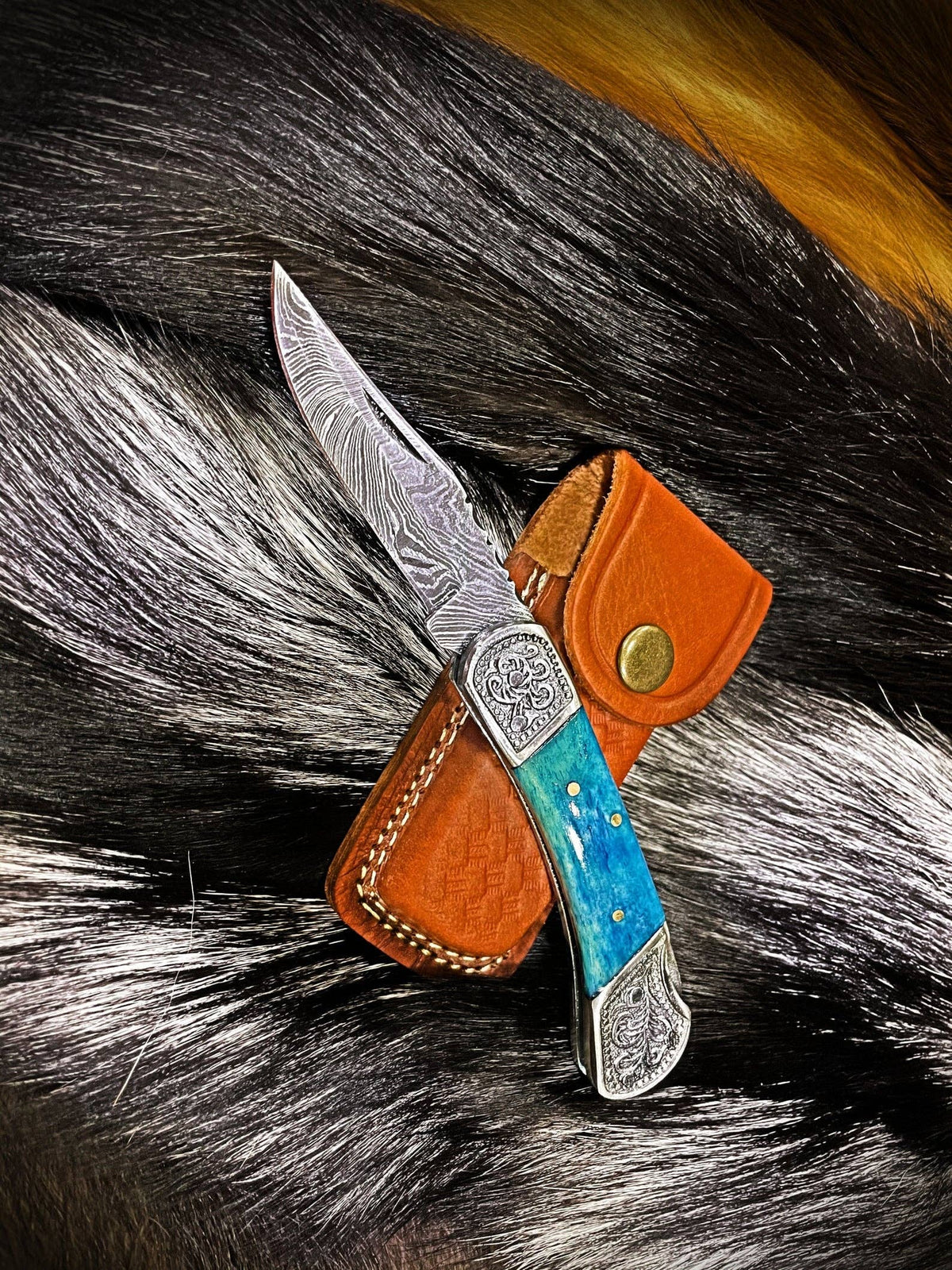 Pocket Knife Dyed Blue Bone 6.5'' Damascus Steel Knife Steel